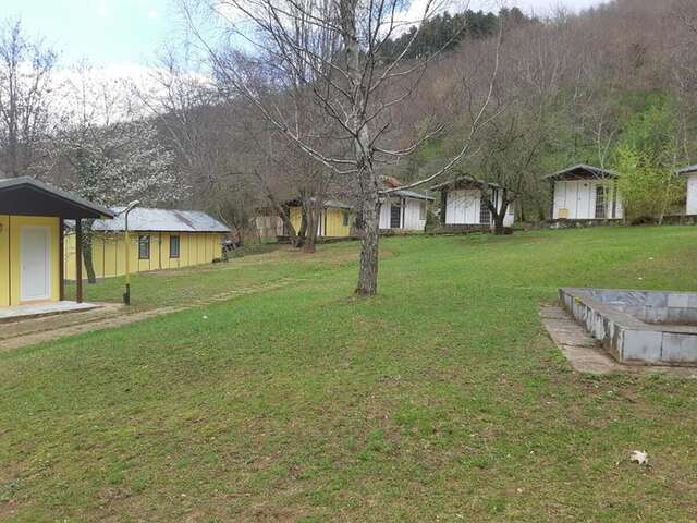 Дома для отпуска 23 persons Bungalow in nice forest Kamena-15